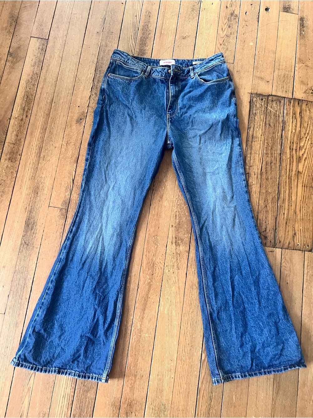 Women's Wrangler High Rise Fierce Flare Jeans